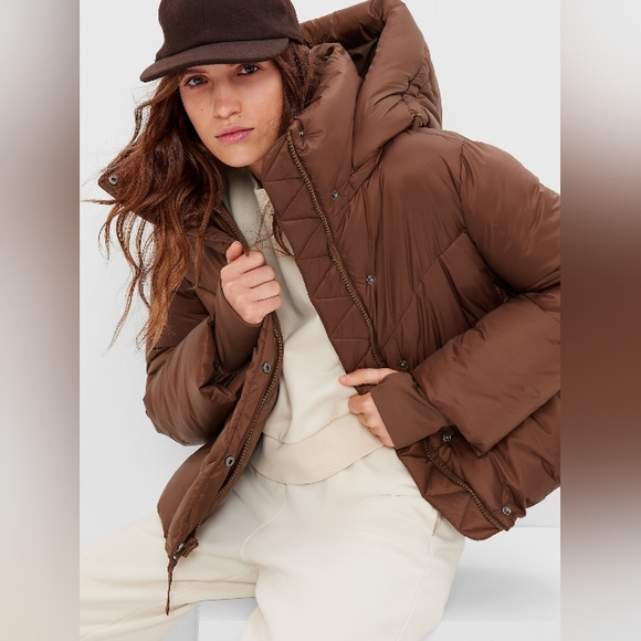 GAP Jackets & Blazers - 🆕️NWT GAP Big Puff Cropped Jacket in 'Cozy Brown', Size Medium Tall